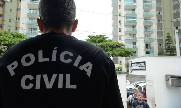 Médico e enfermeira são presos por venda irregular de emagrecedores