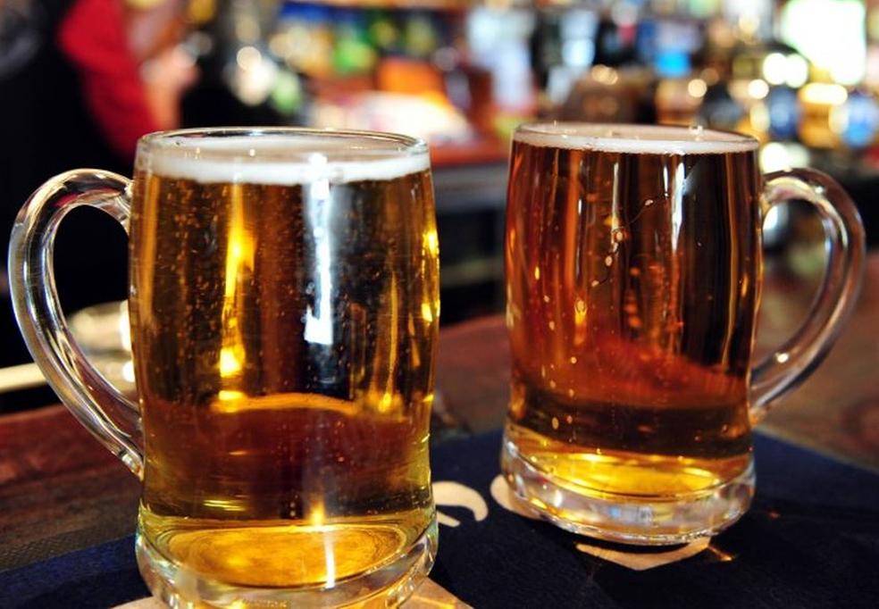 Consumo de álcool causa 12 mortes por hora no país, diz Fiocruz