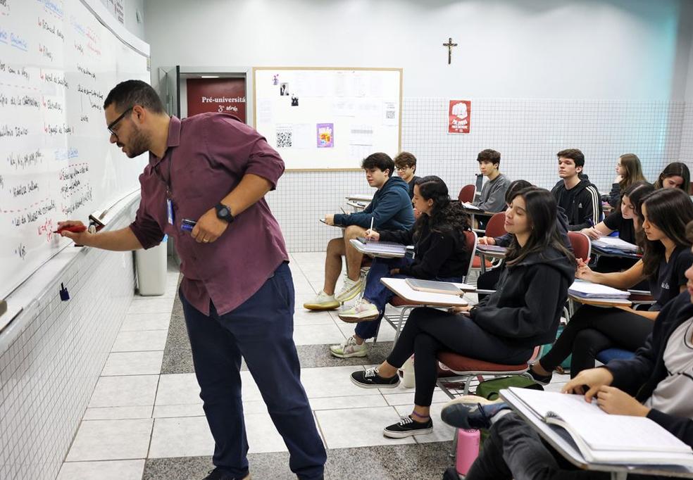 MEC divulga gabaritos oficiais e cadernos de questões