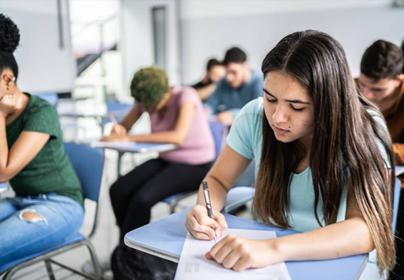 Governo de SP abre cadastro de profissionais para atuar em turmas do Ensino Médio Profissional Técnico